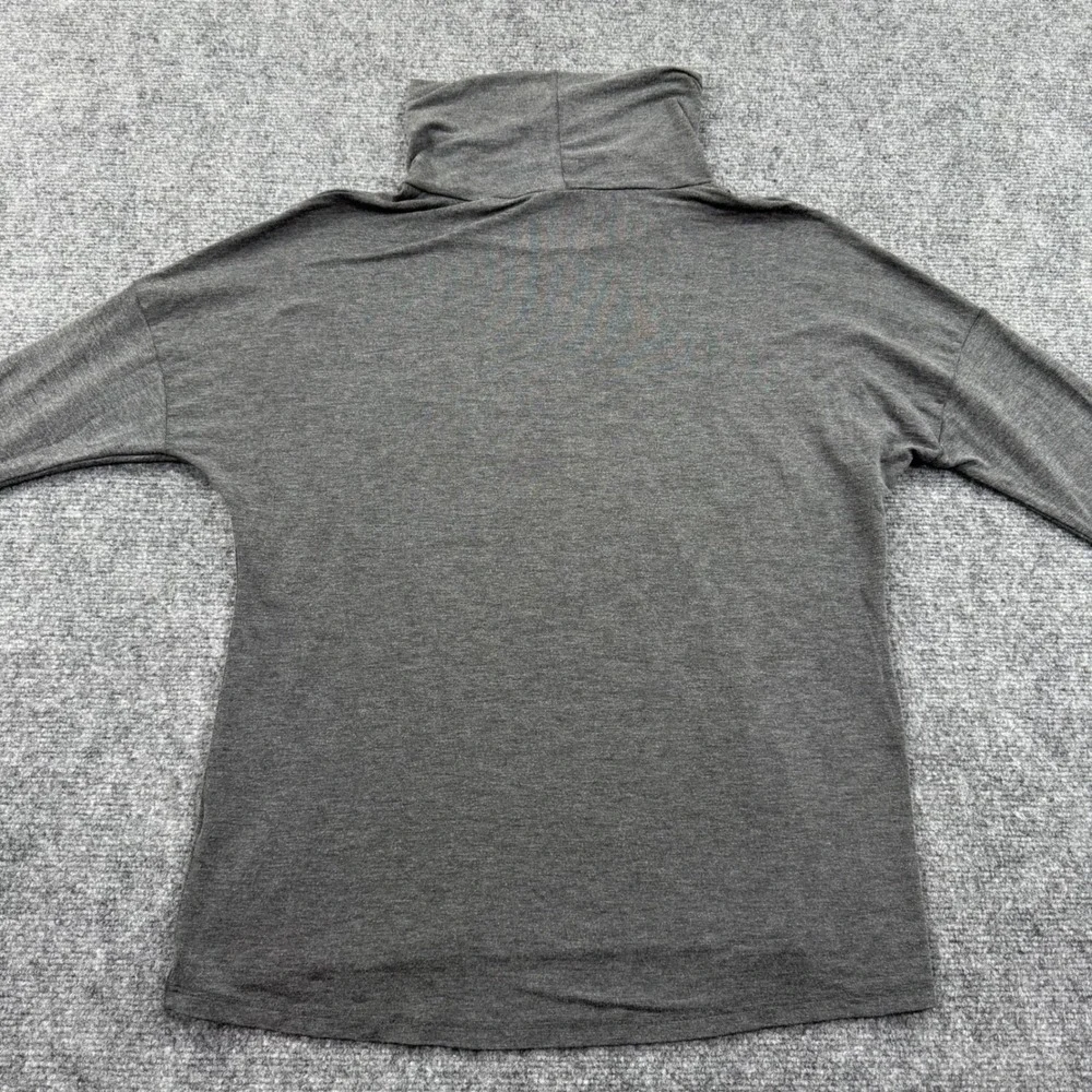 Uniqlo keywords minimalist